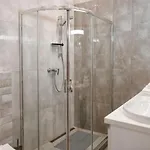 Victory Luxury *